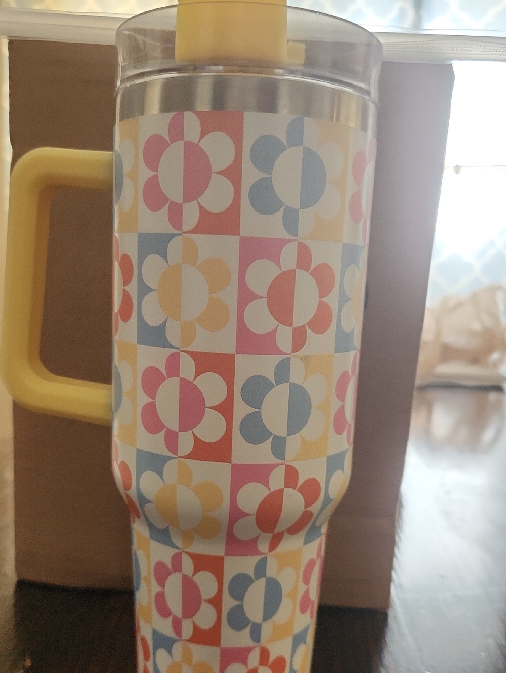 Floral Retro Pattern Travel Tumbler - Pastel Yellow Handle